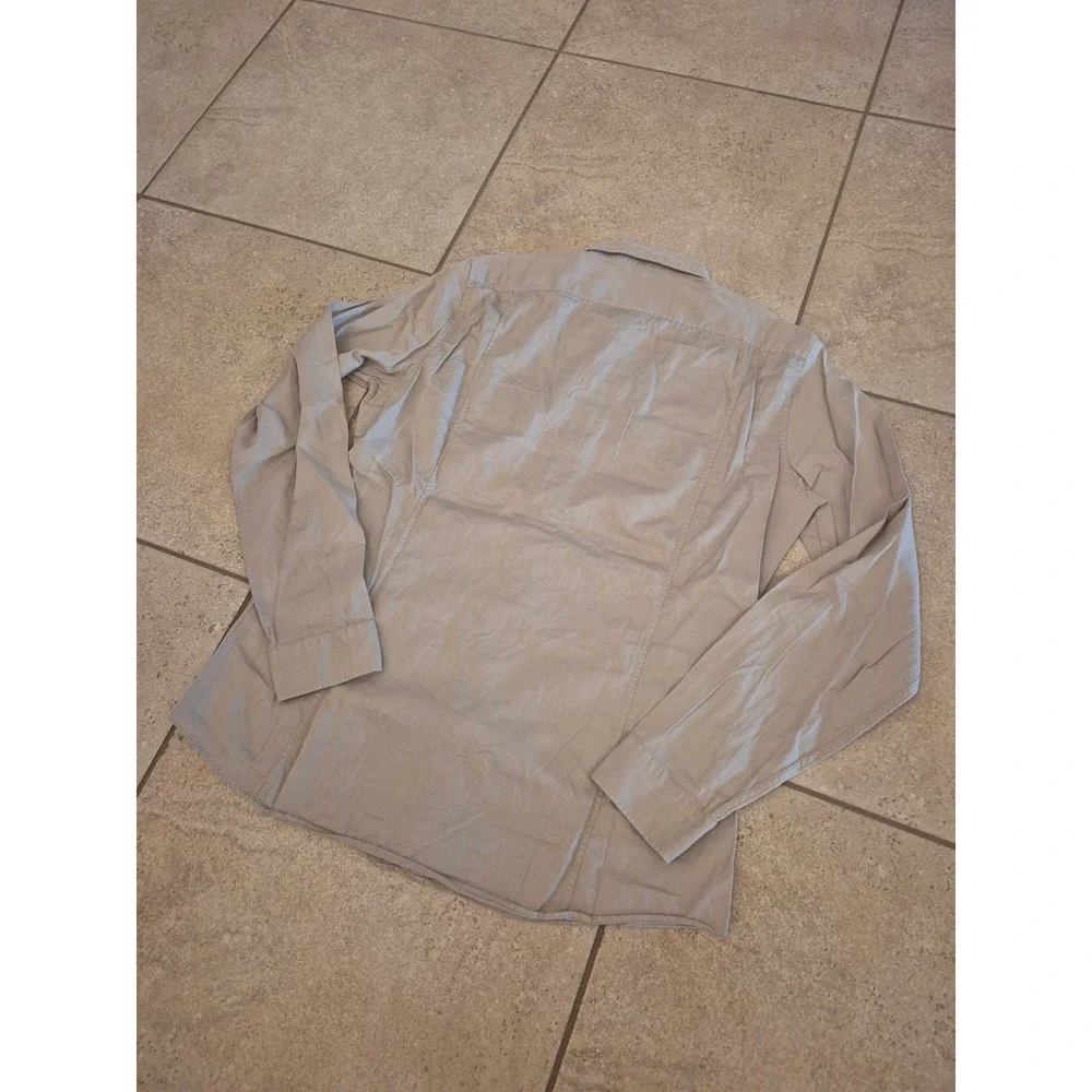 Gucci Men's Beige Slim Fit Button-up Shirt - Size: 16½ - Large